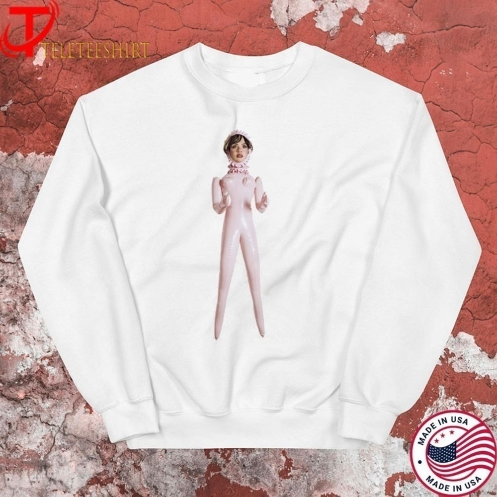 Lola Young Doll Sweashirt